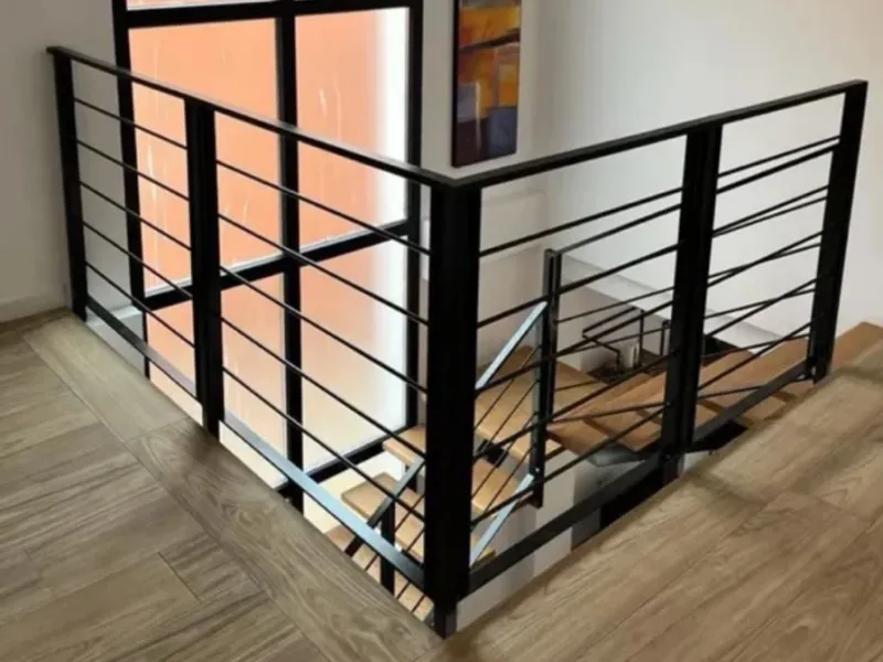 Entrepiso metálico para vivienda o depósito en Montevideo